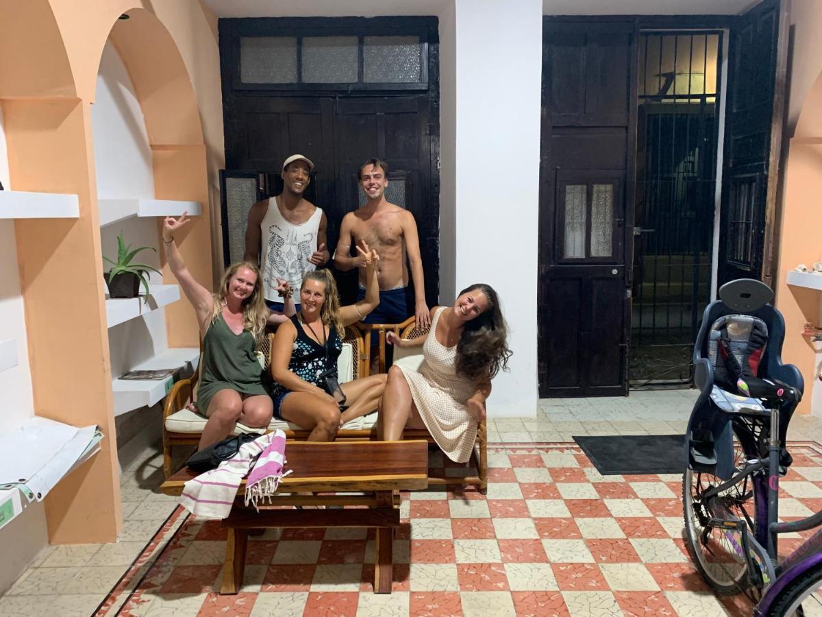 Hostel Casa Quetzal カンペチェ エクステリア 写真
